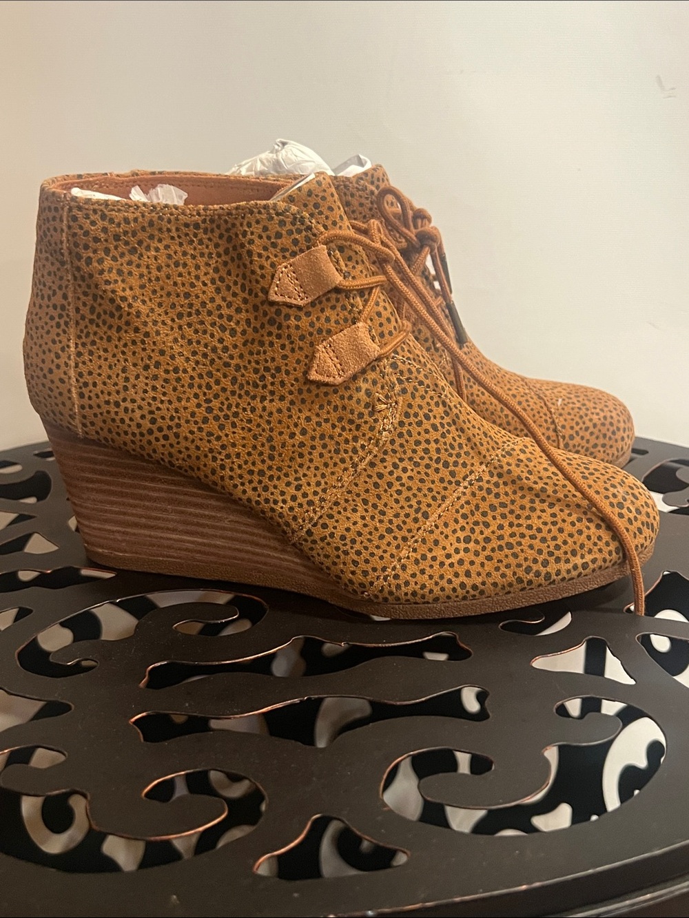 NEW TOMS Ankle Boots Sz 9